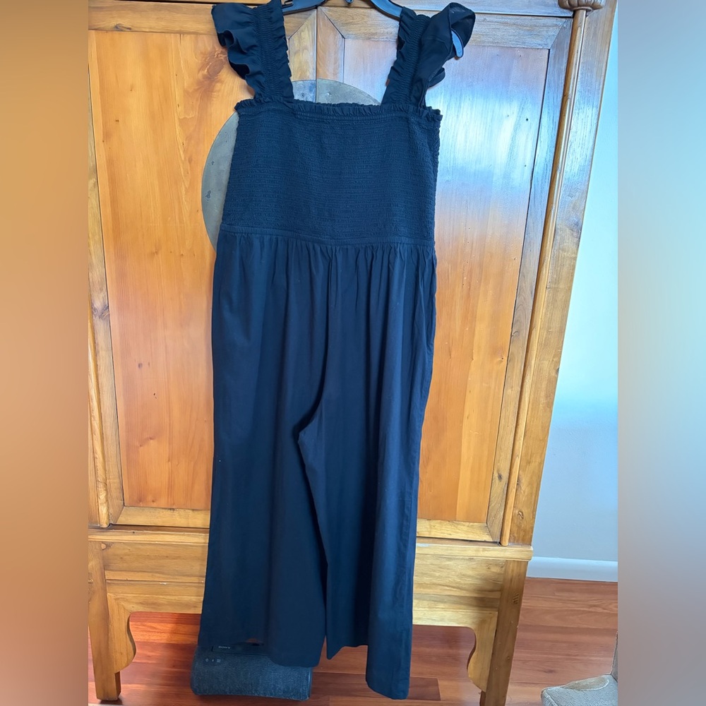 LOFT Beach Ruched Wide Leg Jumpsuit for Black with pockets. 100% cotton - Picture 13 of 14